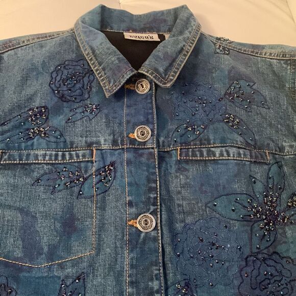 Chico’s Design Embellished Denim Jacket Size 1 (M) - Picture 3 of 11